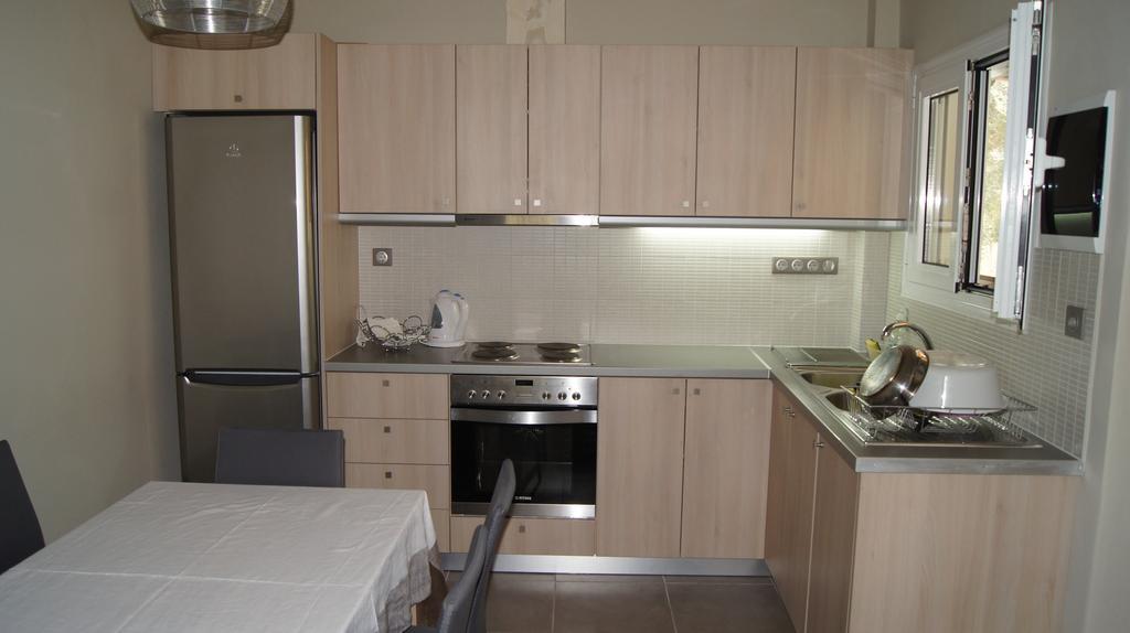 Rododafni Apartment